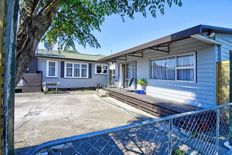 Photo of property in 212 High Street, Solway, Masterton, 5810