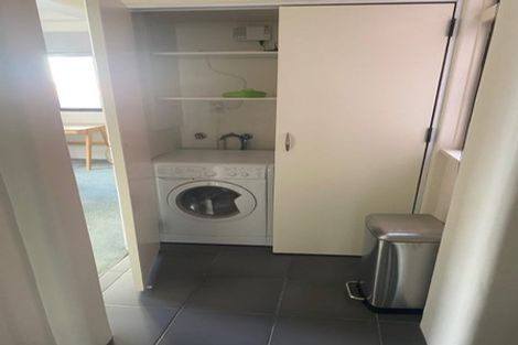 Photo of property in 2/1 Hay Street, Oriental Bay, Wellington, 6011