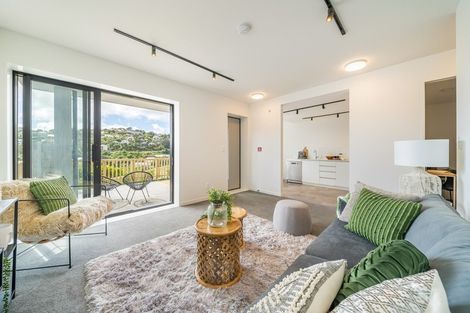 Photo of property in 2/67 Tiketike Way, Brooklyn, Wellington, 6021