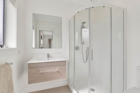 Photo of property in 54a Cloten Road, Stratford, 4332