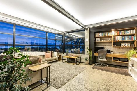 Photo of property in 377a Karaka Bay Road, Karaka Bays, Wellington, 6022