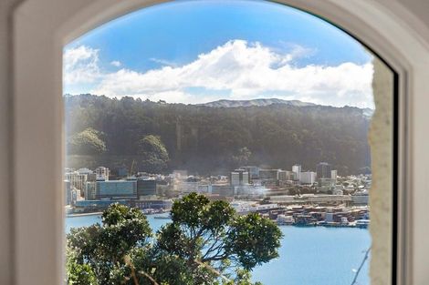 Photo of property in 12 Roseneath Terrace, Roseneath, Wellington, 6011