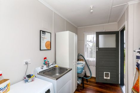 Photo of property in 5 Old South Road, Okato, 4335