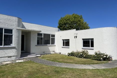 Photo of property in 61 Kirkwood Avenue, Upper Riccarton, Christchurch, 8041