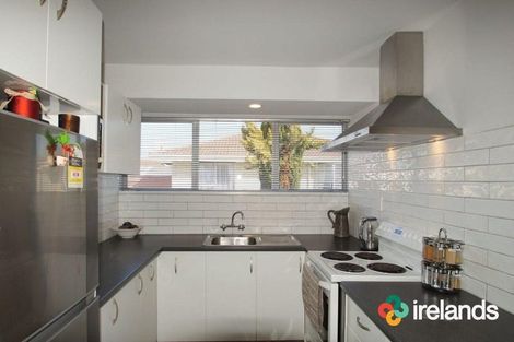 Photo of property in 1/14 Salford Avenue, Redwood, Christchurch, 8051