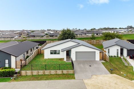Photo of property in 14 Huria Vista, Pyes Pa, Tauranga, 3112