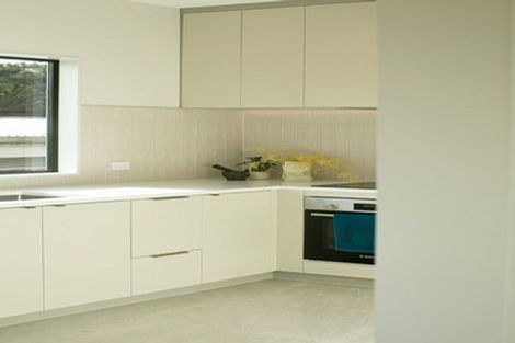 Photo of property in 4/29 Brandon Road, Glen Eden, Auckland, 0602