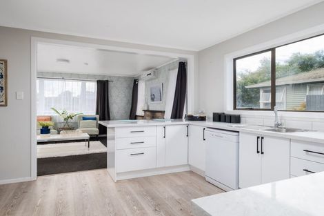 Photo of property in 42 Lytton Road, Riverdale, Gisborne, 4010