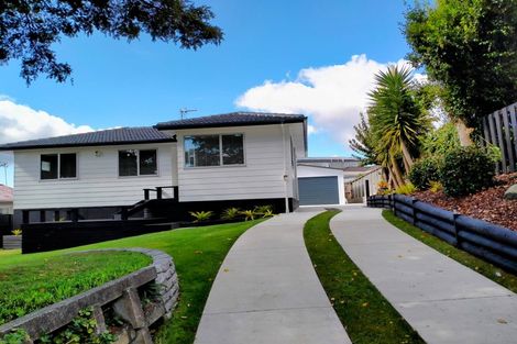 Photo of property in 10 Doone Place, Massey, Auckland, 0614