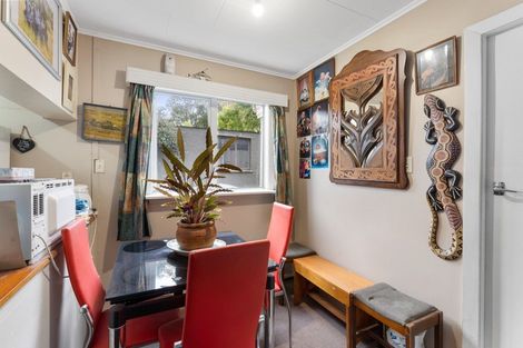 Photo of property in 318 Pages Road, Wainoni, Christchurch, 8061