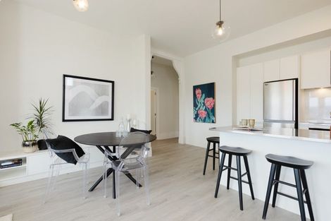 Photo of property in 23 Central Terrace, Kelburn, Wellington, 6012