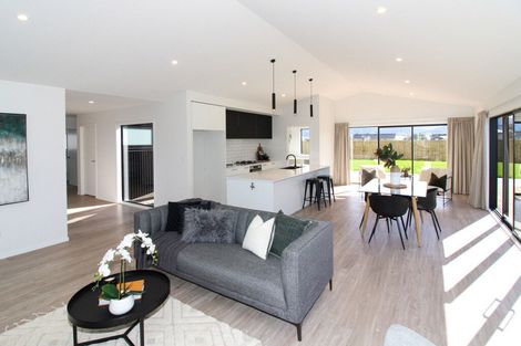 Photo of property in 4 Kea Court, Carterton, 5713