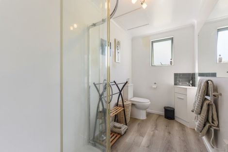 Photo of property in 8 Victoria Close, Picton, 7220