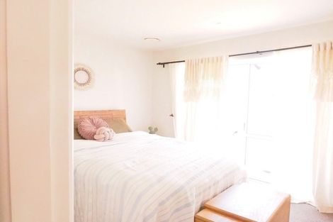 Photo of property in 15 Manor Place, Bryndwr, Christchurch, 8053