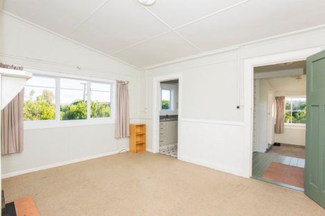 Photo of property in 54 Bruce Road, Ormond, Gisborne, 4071