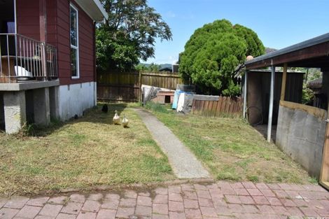 Photo of property in 2/77 Luanda Drive, Ranui, Auckland, 0612