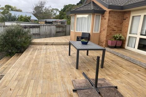 Photo of property in 72a Summerhill Drive, Fitzherbert, Palmerston North, 4410