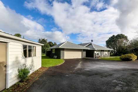 Photo of property in 5 Byron Place, Whalers Gate, New Plymouth, 4310