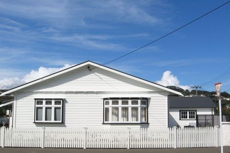 Photo of property in 22 Torridon Road, Miramar, Wellington, 6022