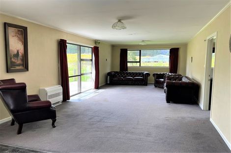 Photo of property in 2132 Tahakopa Valley Road, Tahakopa Valley, Owaka, 9586