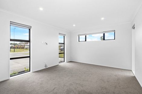 Photo of property in 21 Timara Crescent, Marshland, Christchurch, 8083