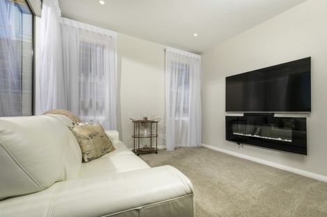 Photo of property in 45 Bounty Road, Long Bay, Auckland, 0630