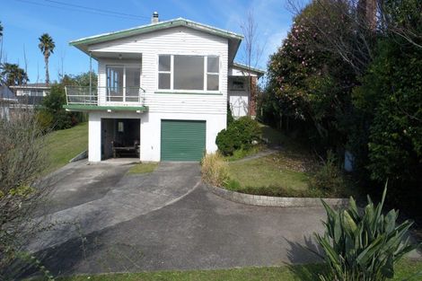 Photo of property in 16 Gilmore Street, Te Puke, 3119
