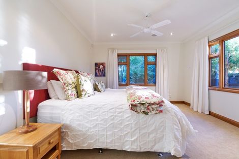 Photo of property in 26 Cameron Road, Bluff Hill, Napier, 4110