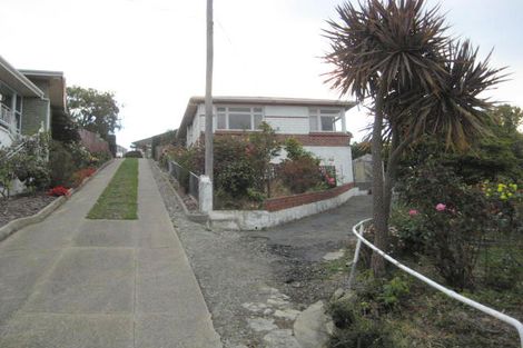 Photo of property in 14 Solway Street, Holmes Hill, Oamaru, 9401