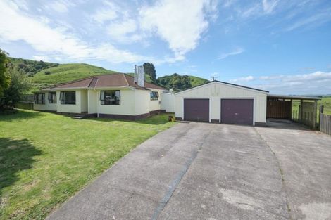 Photo of property in 875 Bird Road, Pukengahu, Stratford, 4393