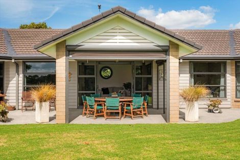 Photo of property in 31 No 1 Road, Te Puke, 3119