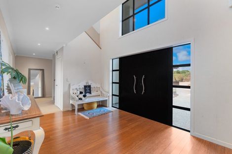 Photo of property in 78 Okura River Road, Okura, Albany, 0792