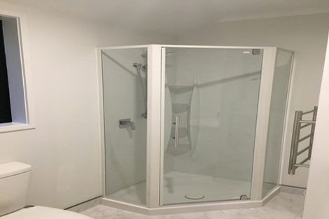 Photo of property in 1/1 Brooklyn Road, Claudelands, Hamilton, 3214