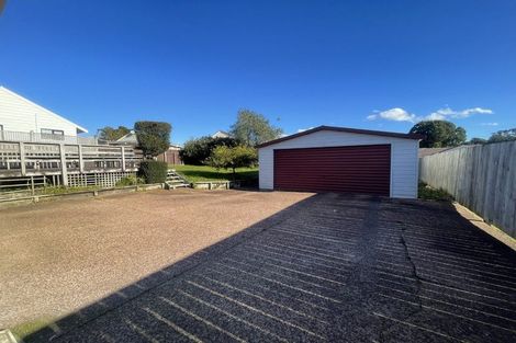 Photo of property in 12 Posa Avenue, Henderson, Auckland, 0612