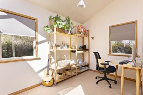 Photo of property in 10 Earls Terrace, Mount Victoria, Wellington, 6011