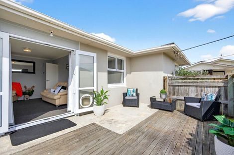 Photo of property in 26 Wavell Crescent, Lansdowne, Masterton, 5810