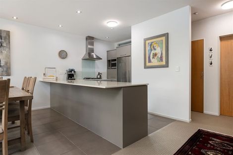 Photo of property in 4/35 Victoria Road, Mount Maunganui, 3116