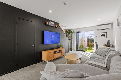 Photo of property in 5/307 Armagh Street, Christchurch Central, Christchurch, 8011