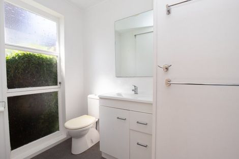 Photo of property in 36 Pipiroa Road, Ngatea, 3503