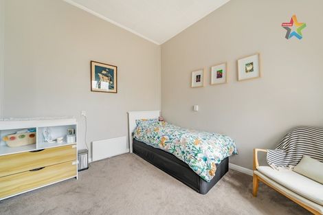 Photo of property in 9 East Street, Petone, Lower Hutt, 5012