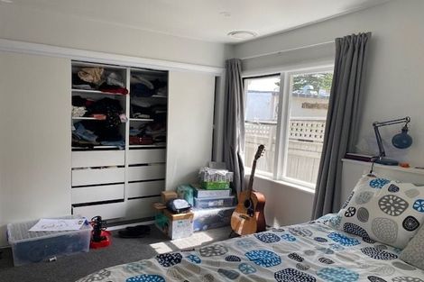 Photo of property in 152 Muritai Road, Eastbourne, Lower Hutt, 5013