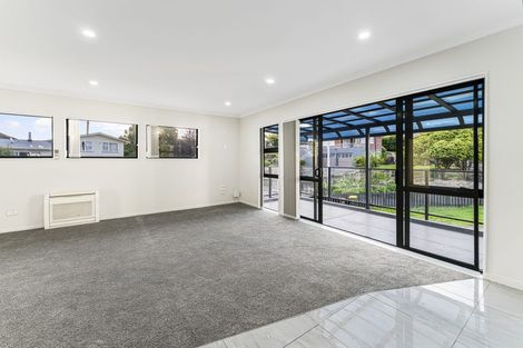 Photo of property in 1a Short Street, Manurewa East, Auckland, 2102