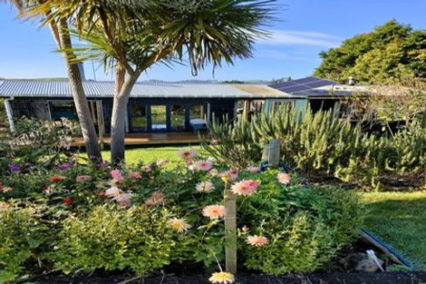 Photo of property in 85b Te Pahi River Drive, Paparoa, Maungaturoto, 0583