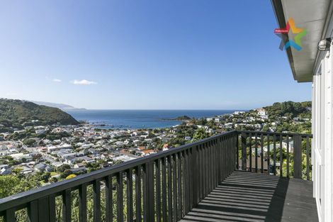 Photo of property in 43d Wye Street, Island Bay, Wellington, 6023