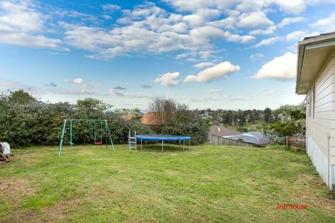 Photo of property in 27 Cherry Tree Place, Massey, Auckland, 0614