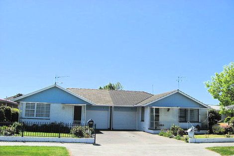 Photo of property in 1/320 Memorial Avenue, Burnside, Christchurch, 8053