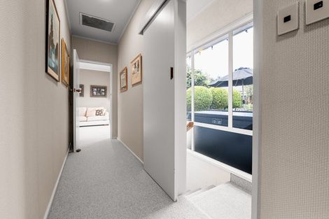 Photo of property in 6 Marnane Terrace, St Andrews, Hamilton, 3200