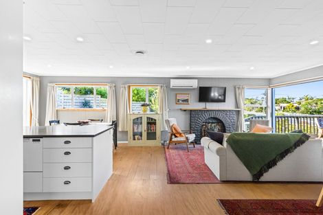 Photo of property in 26 Seatoun Avenue, Leigh, Warkworth, 0985