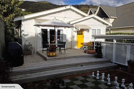 Photo of property in 379 Muritai Road, Eastbourne, Lower Hutt, 5013