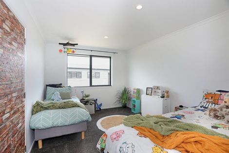 Photo of property in 13 George Street, Bulls, 4818